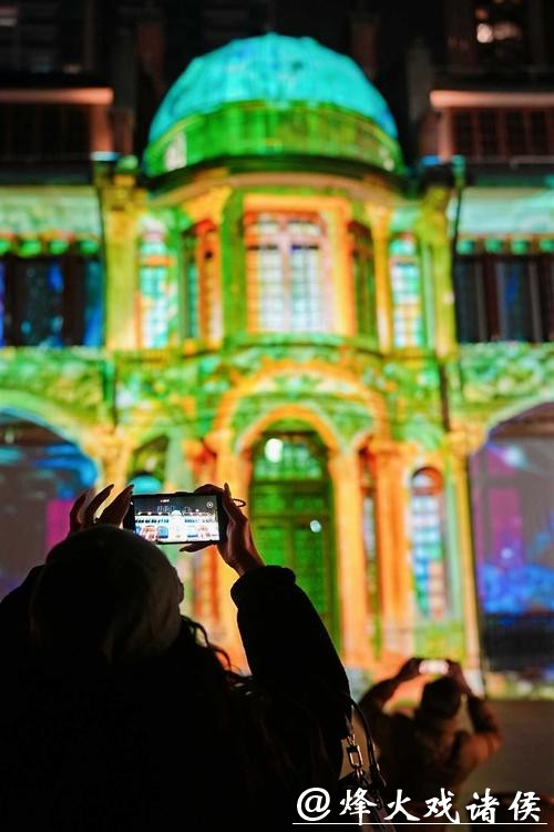 一马当先,辞旧更新,静安光影展点亮春节假日 一马当先,辞旧更新,静安光影展点亮春节假日